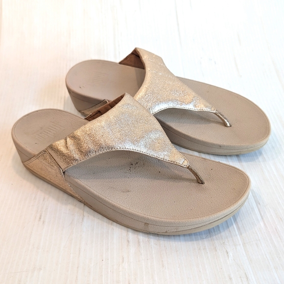FITFLOP Lulu Metallic Gold Women's Toe Post Thong Sandals Size 9 - Picture 1 of 9